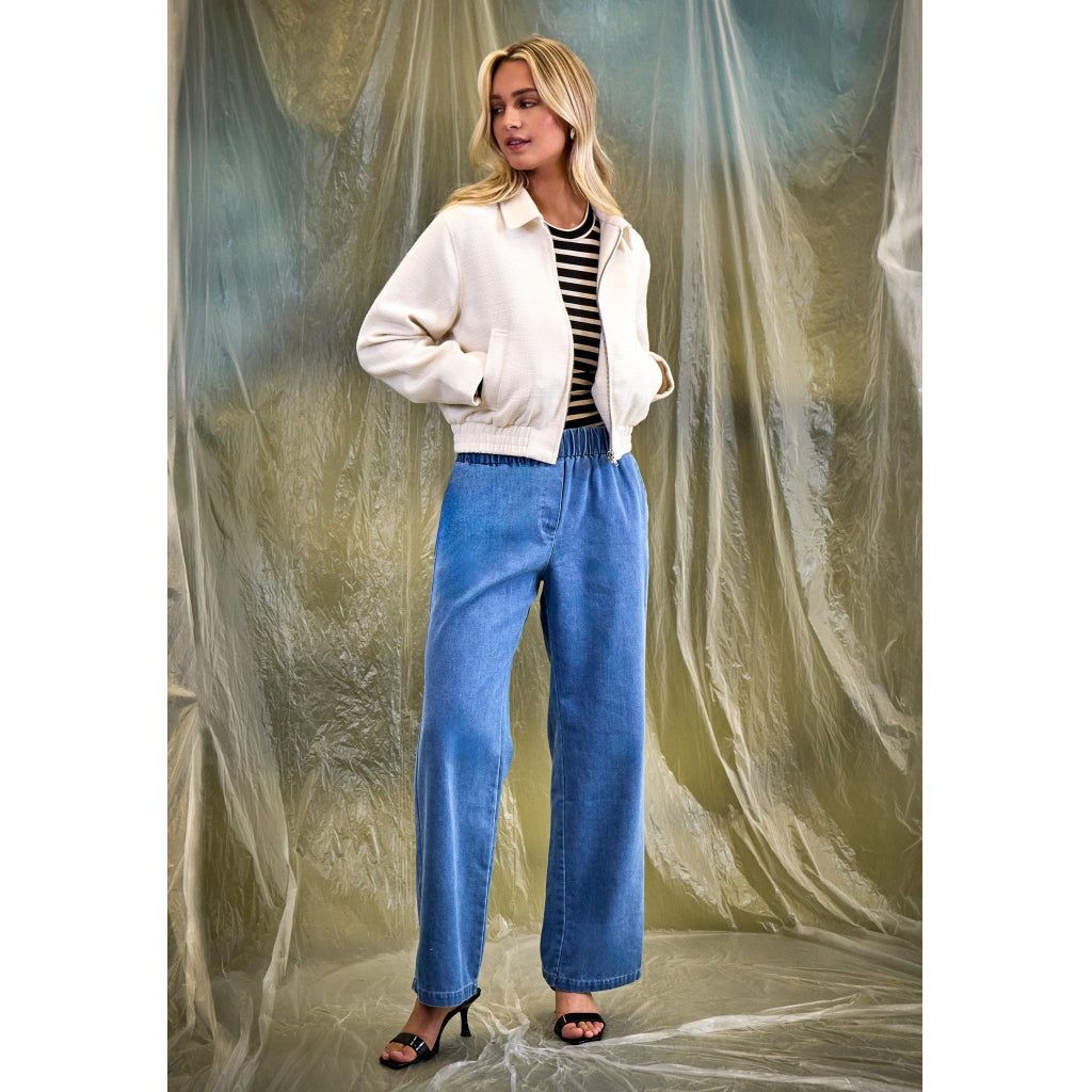 Minus | Bora - Mid Waist Pant - light denim - MI6552