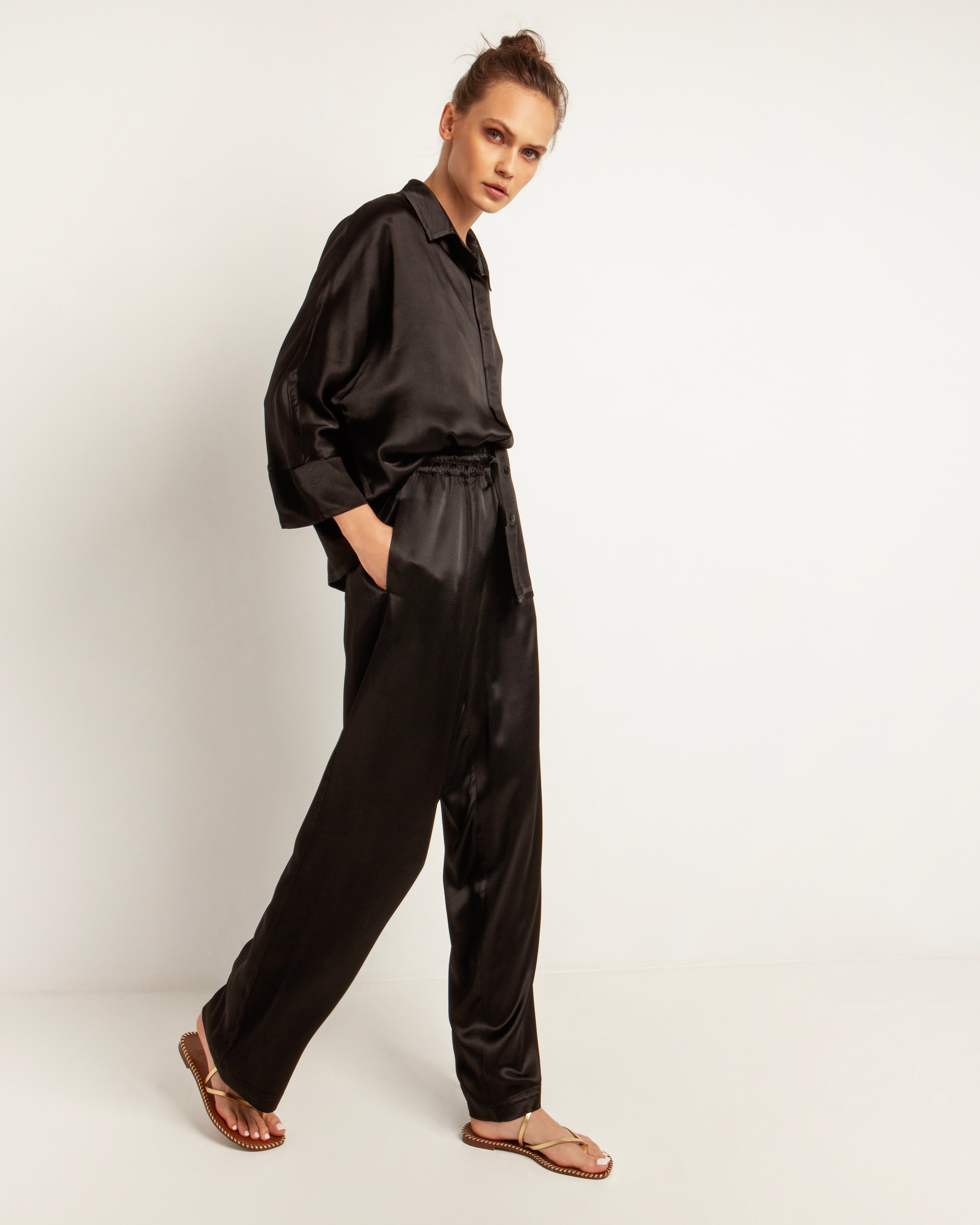 Greek Archaic Kori |  pants loose elastic waist - black -  110132