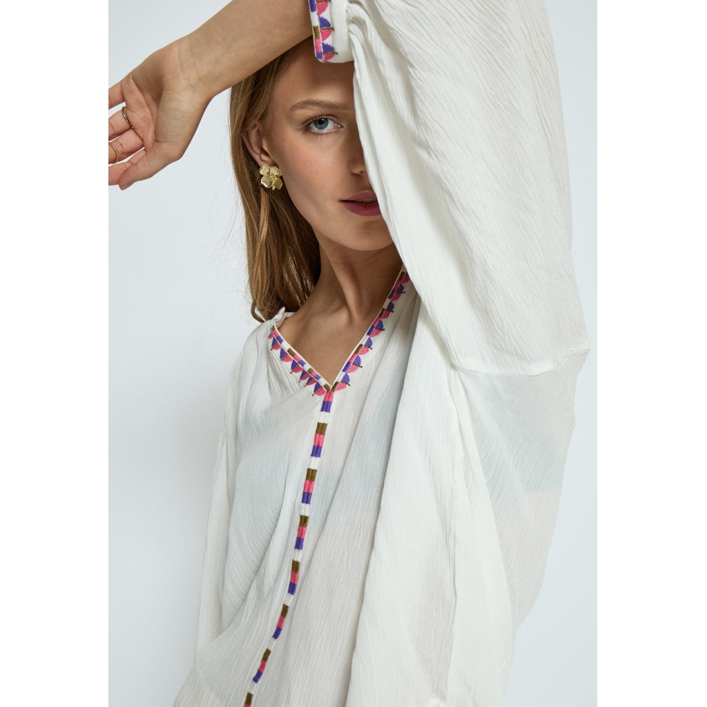 Peppercorn | Sinna 3/4 sleeve blouse - gardenia - PC7933