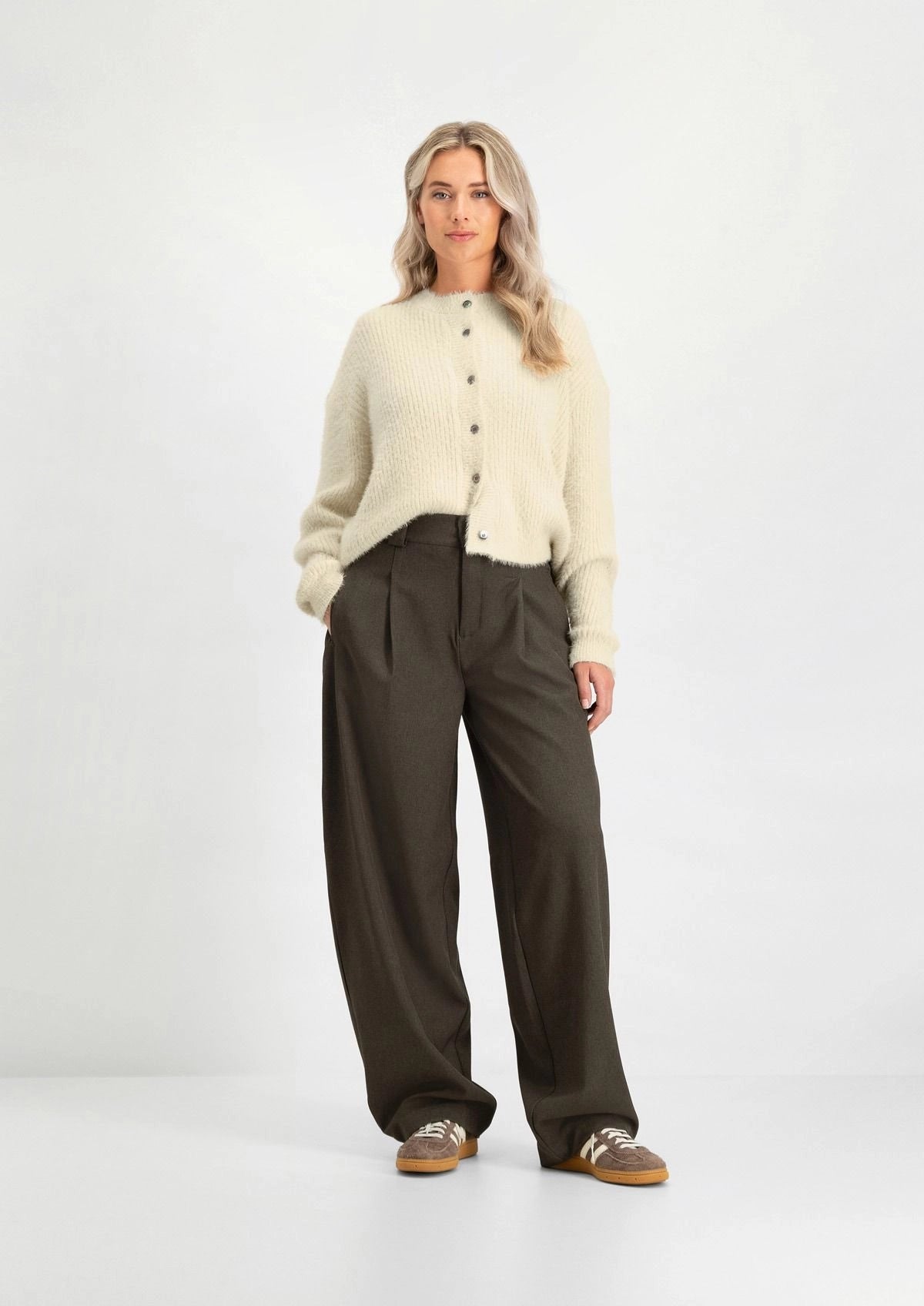 Circle of trust | Audrey Cardigan Cosy White