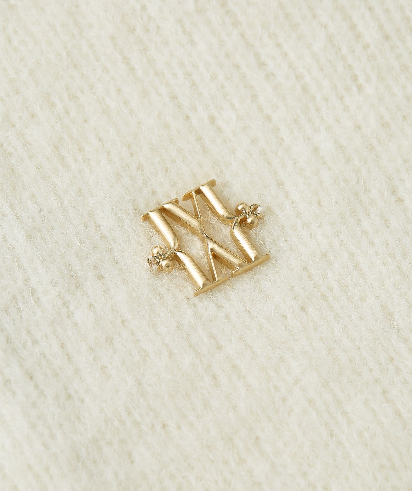 Josh V. | Bebe Light Ecru Melange