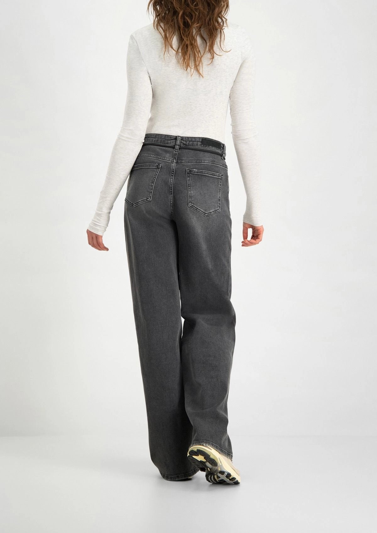 Circle of Trust | Jona Denim Grey