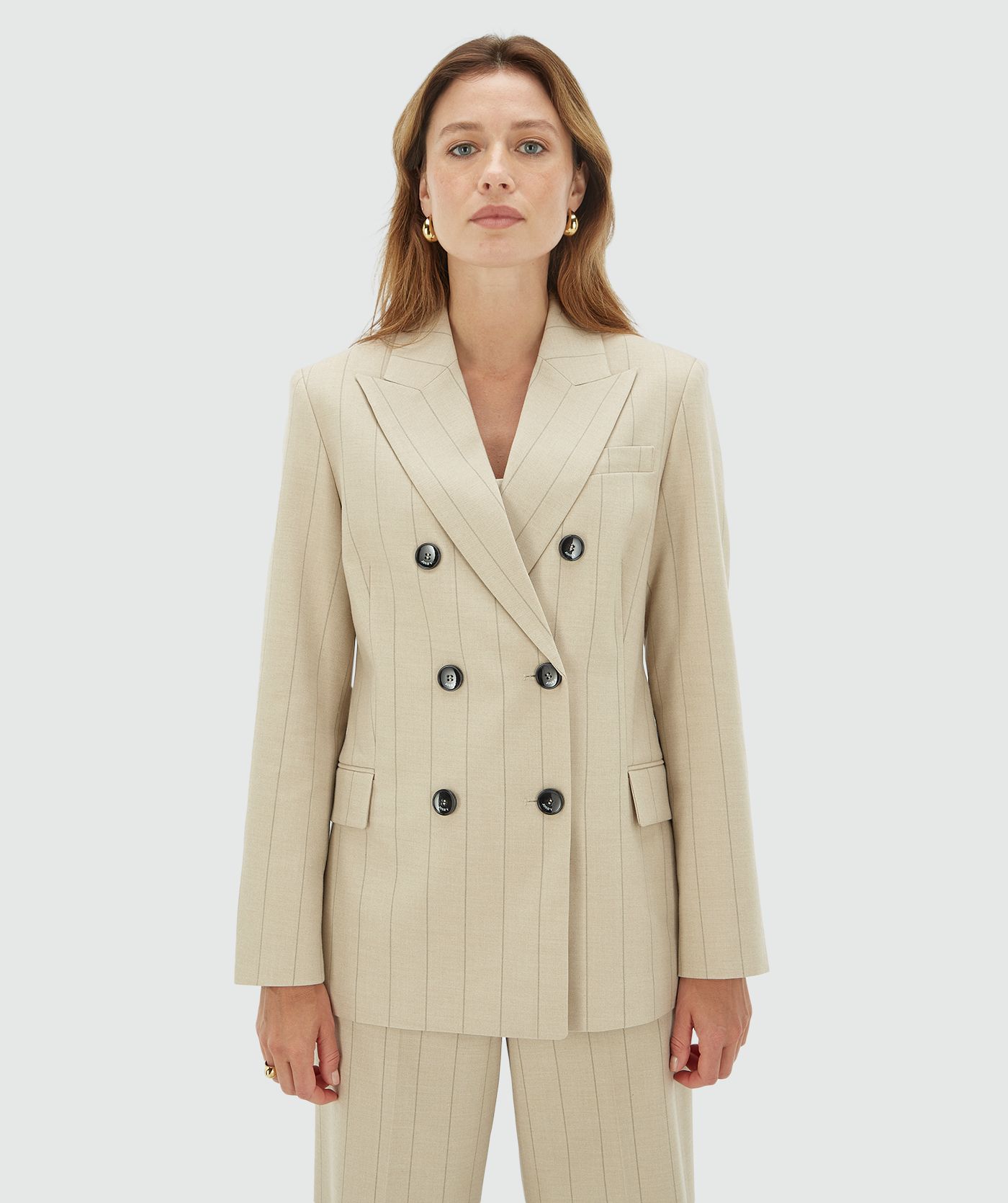 Josh V. | Pleun Light Beige