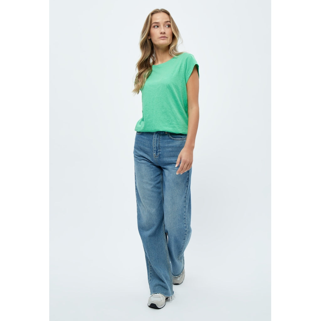 Minus |  Leti tee - Island green