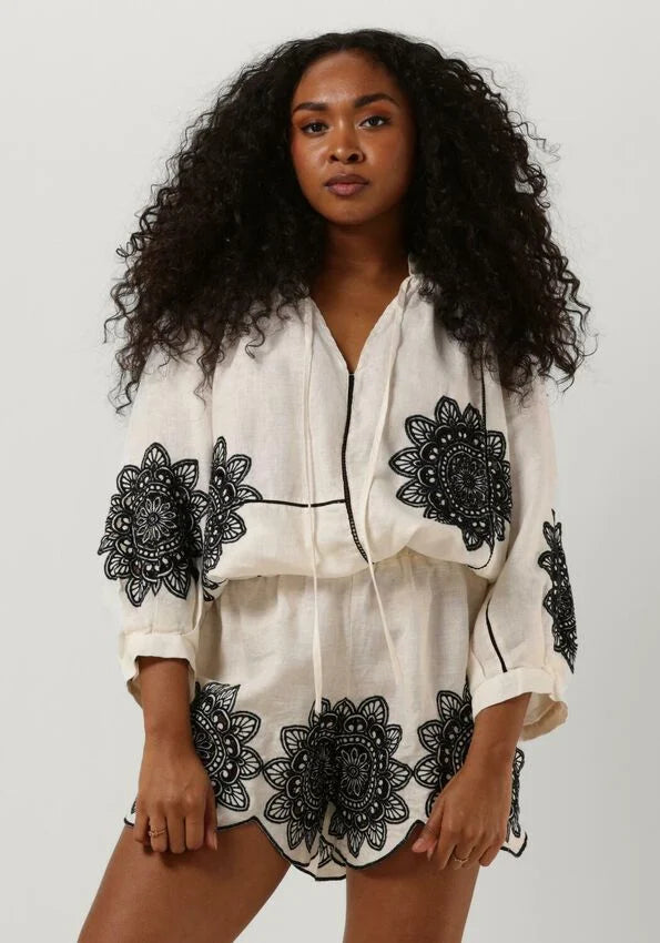 Greek Archaic Kori | Tunic Daisy Double L/S Strings - White/Black - 240118