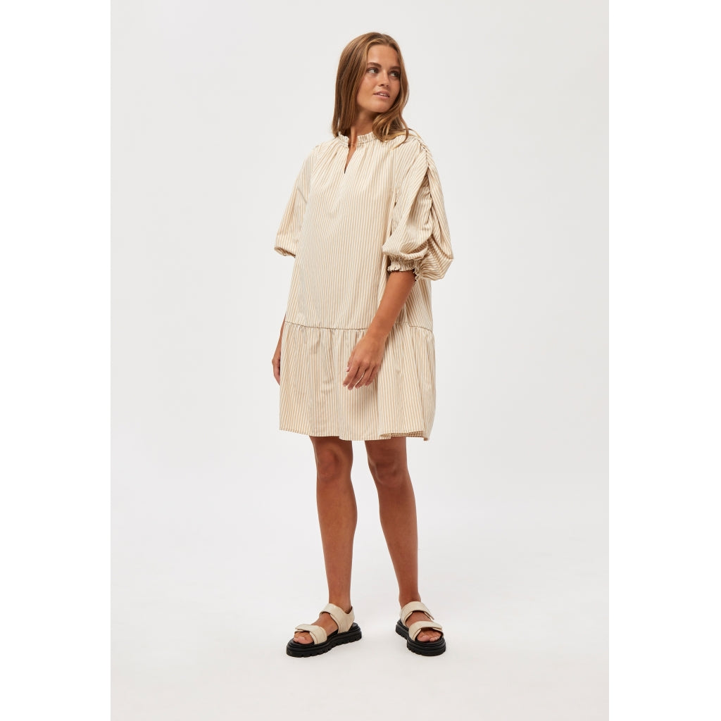 Minus | Savia dress sand stripes