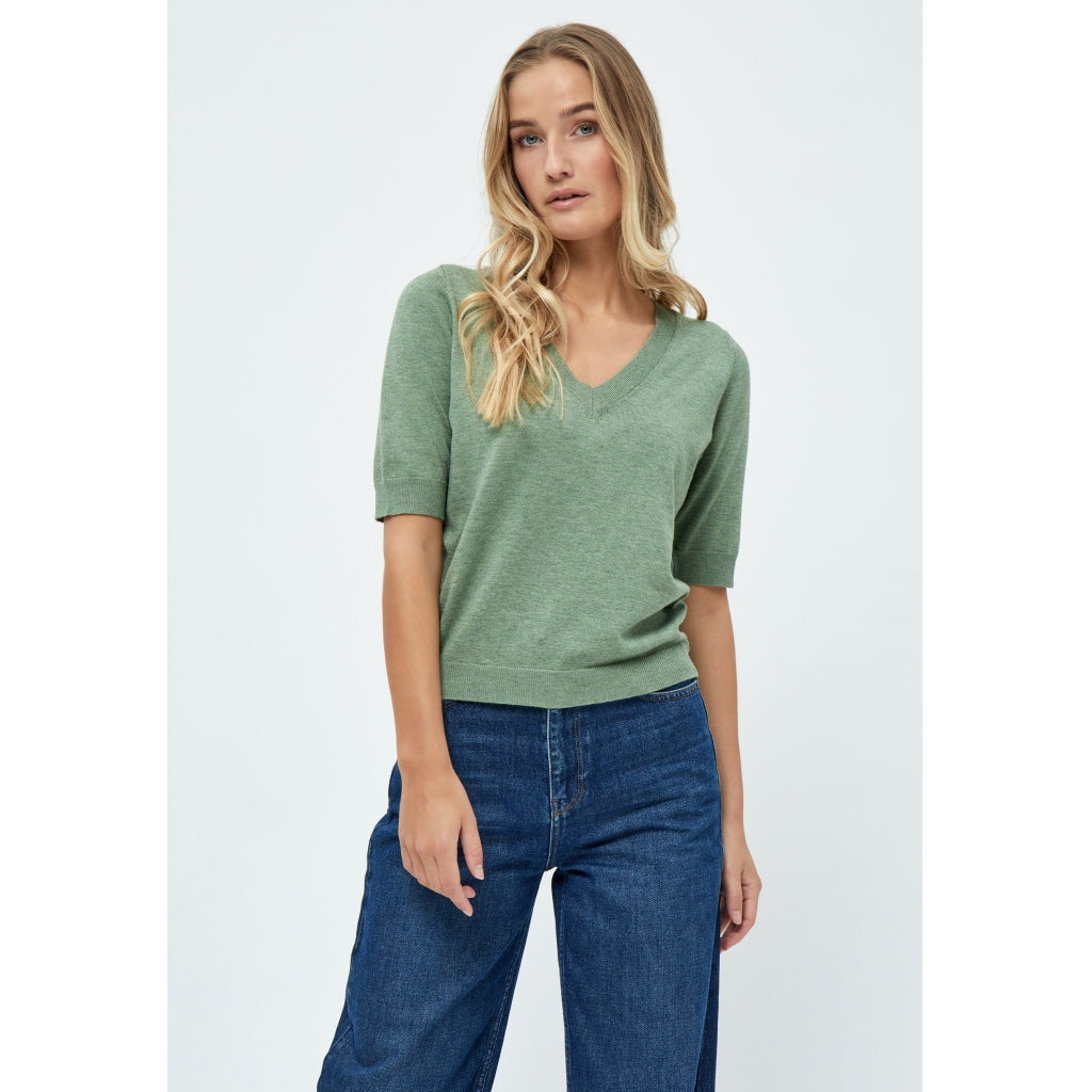 Minus | Milla v-neck knit tee - basil green melange