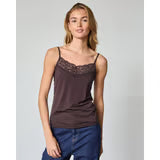 Sisters Point | Kanten Top Bruin