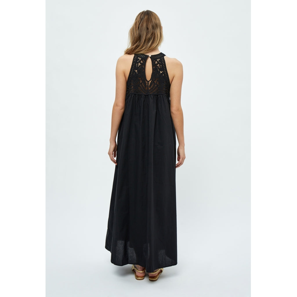 Peppercorn | nadina maxi dress - black