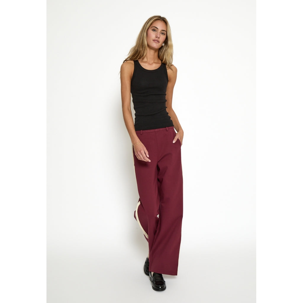 Minus | Zeline Mid Waist Pants Bordeaux
