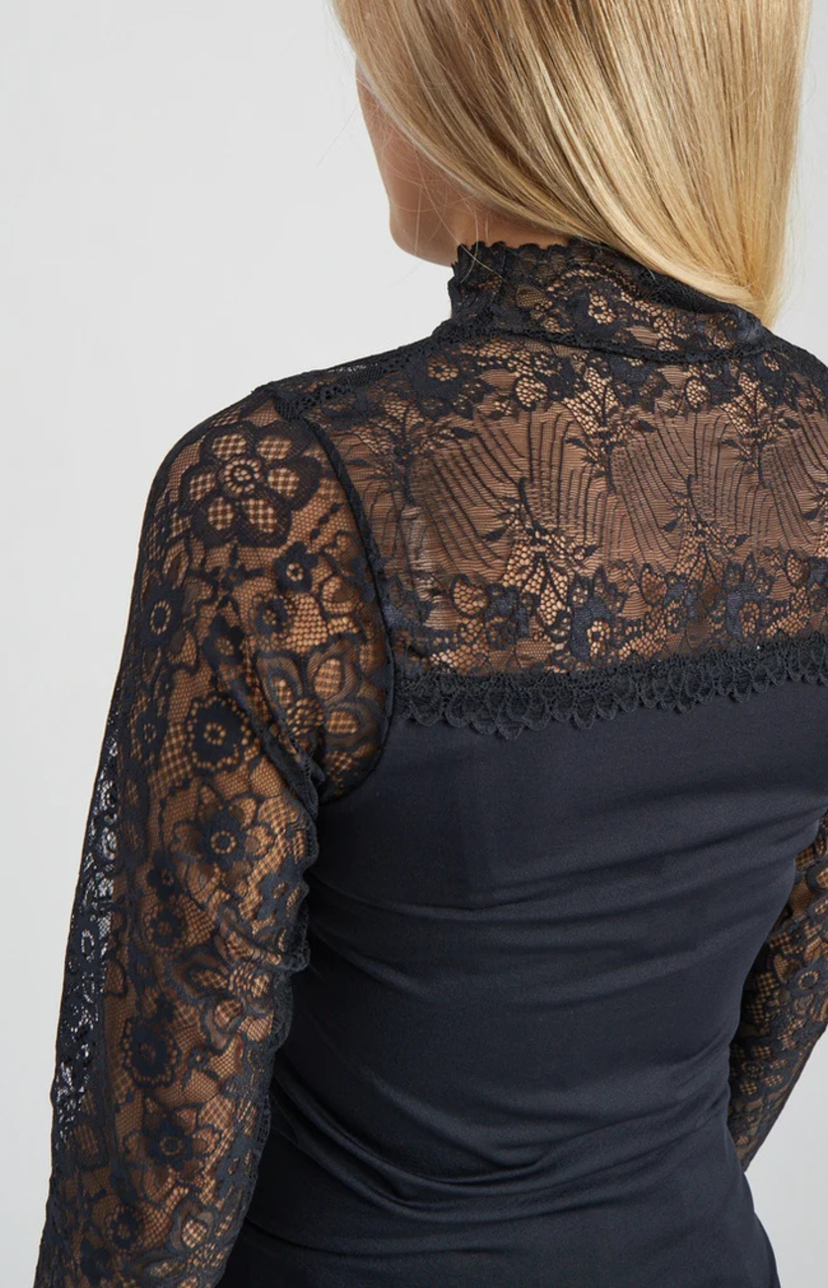 Minus | Vanessa Blouse Long Sleeve - 2 kleuren beschikbaar