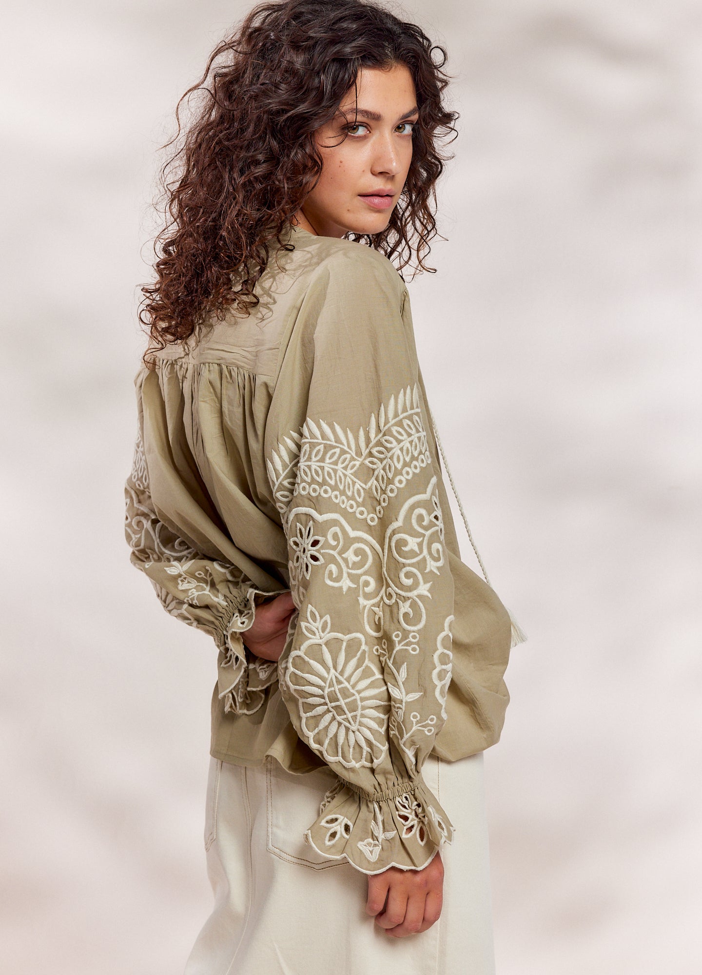 Summum Woman | Top ivory embroidery - green lentil - 2s3052-12007