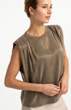 YAYA | Mouwloze top met schouderplooien - Teak Brown