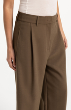 YAYA | Geweven Barrel-leg broek met plooidetail - Teak Brown