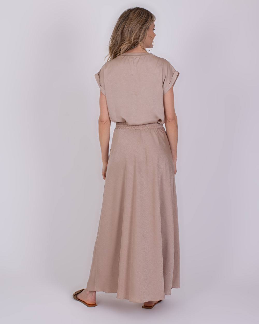 The Clothed | Aba pale