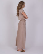 The Clothed | Aba pale