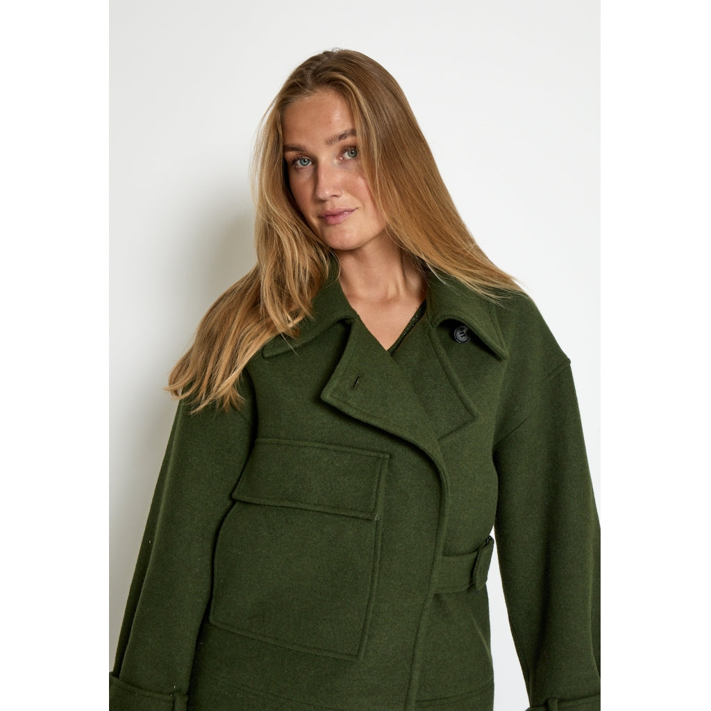 Minus | Channie Jacket Rifle Green