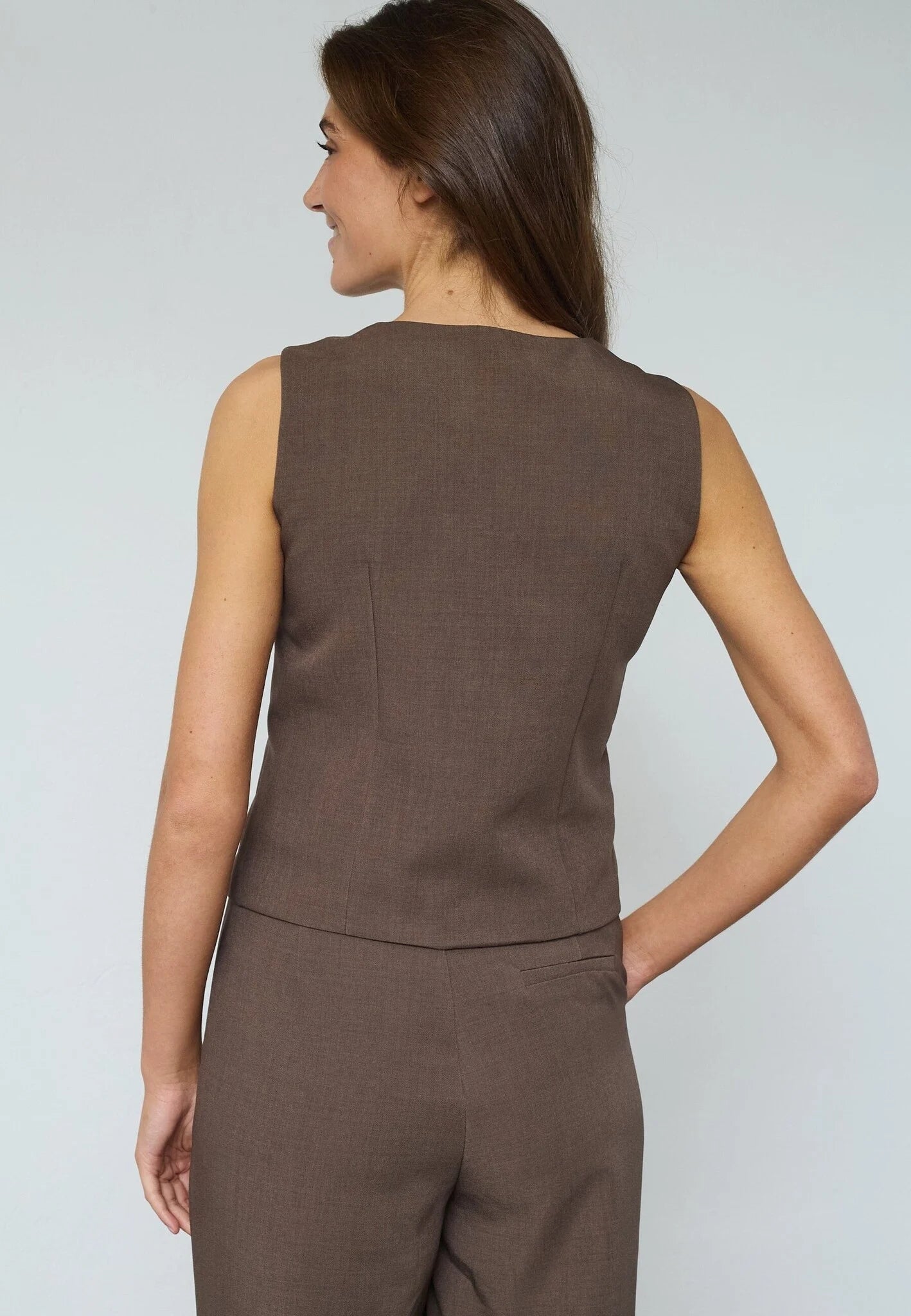 Sisters Point | Gata Gilet Teak