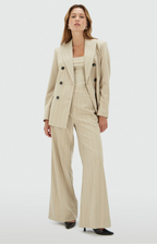 Josh V. | Pleun Light Beige