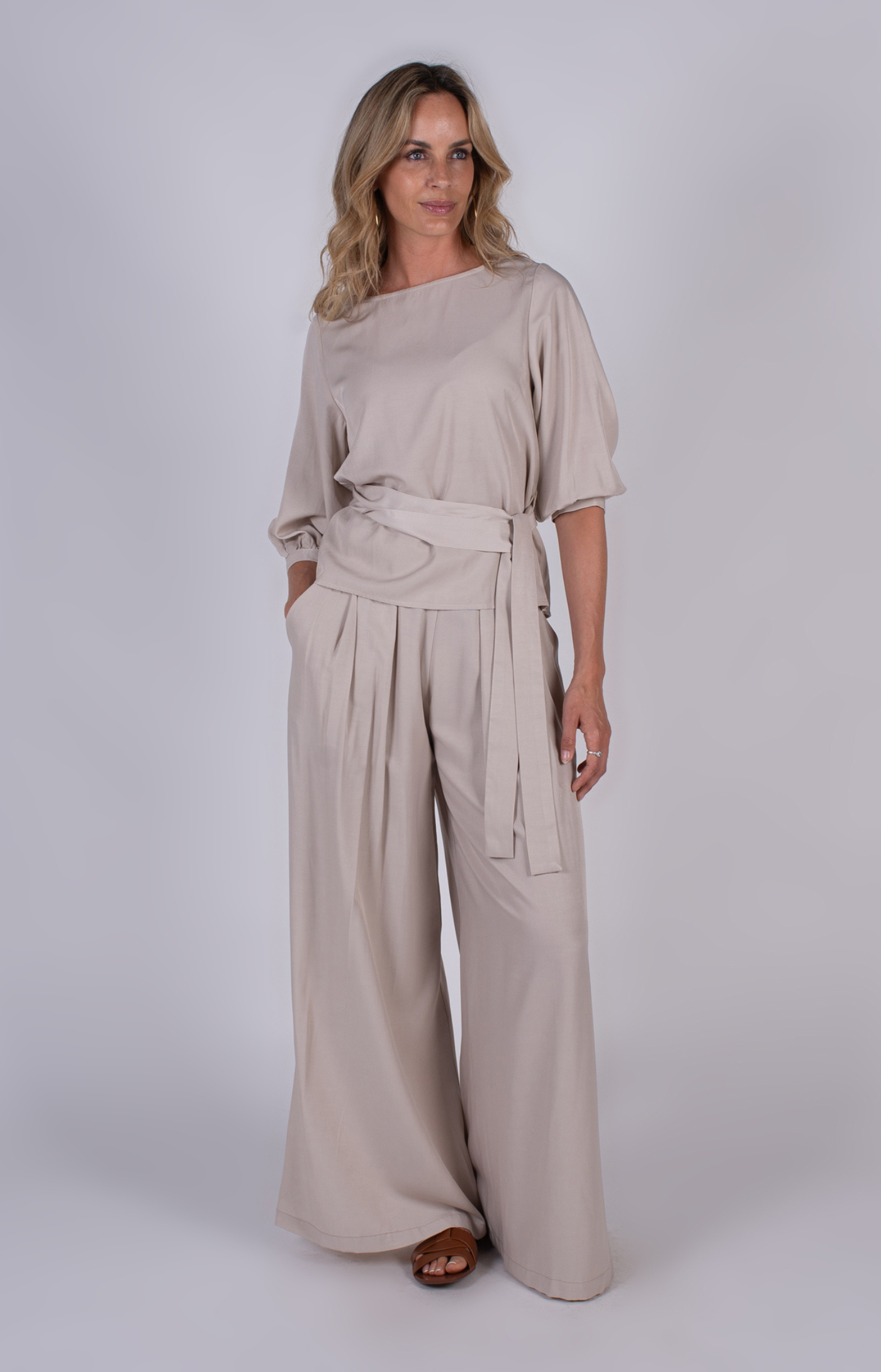 The Clothed | Riyad Dames Blouse Pale