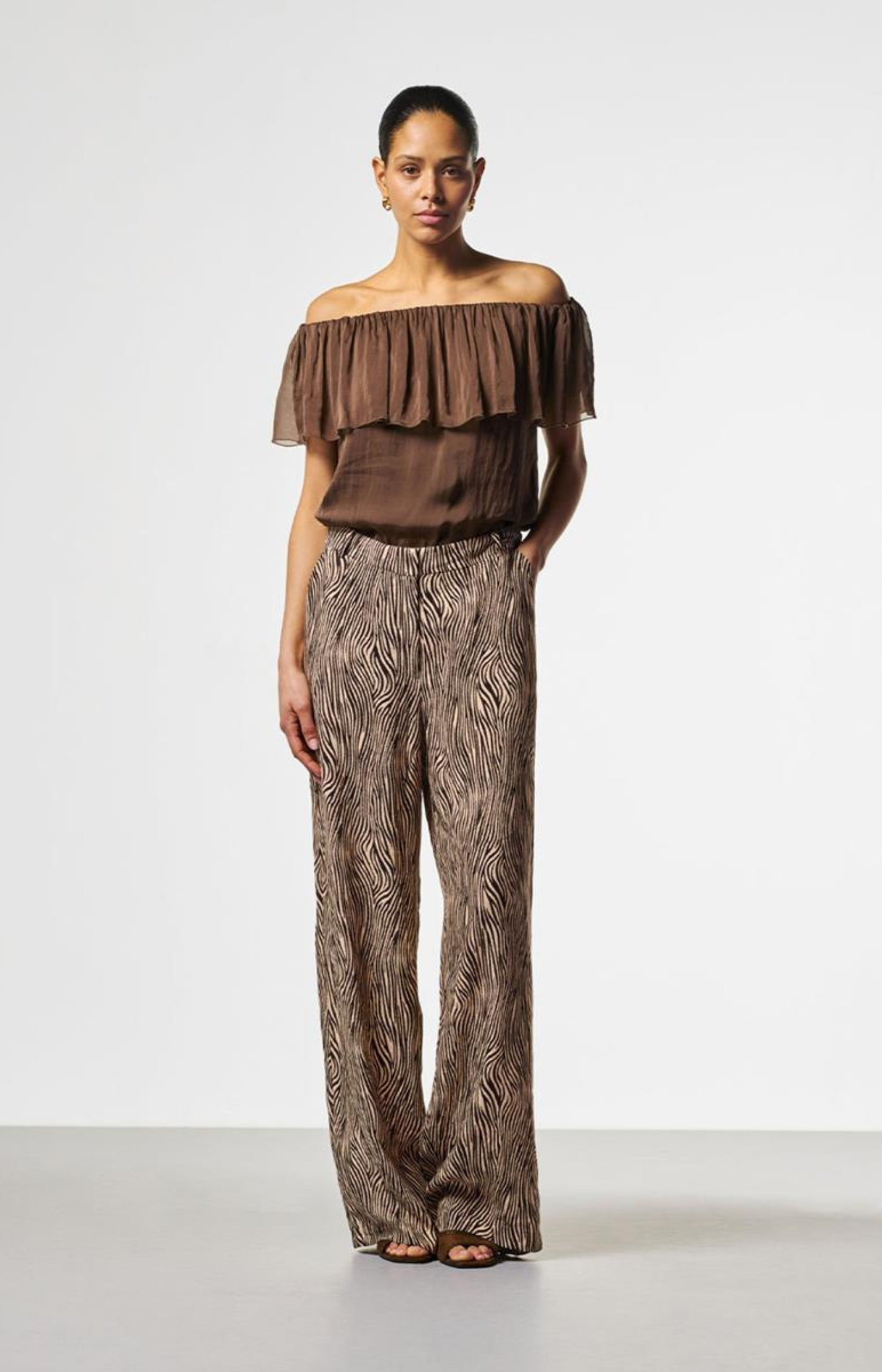 Aaiko | Cecilia Broek Zebra Hazelnut