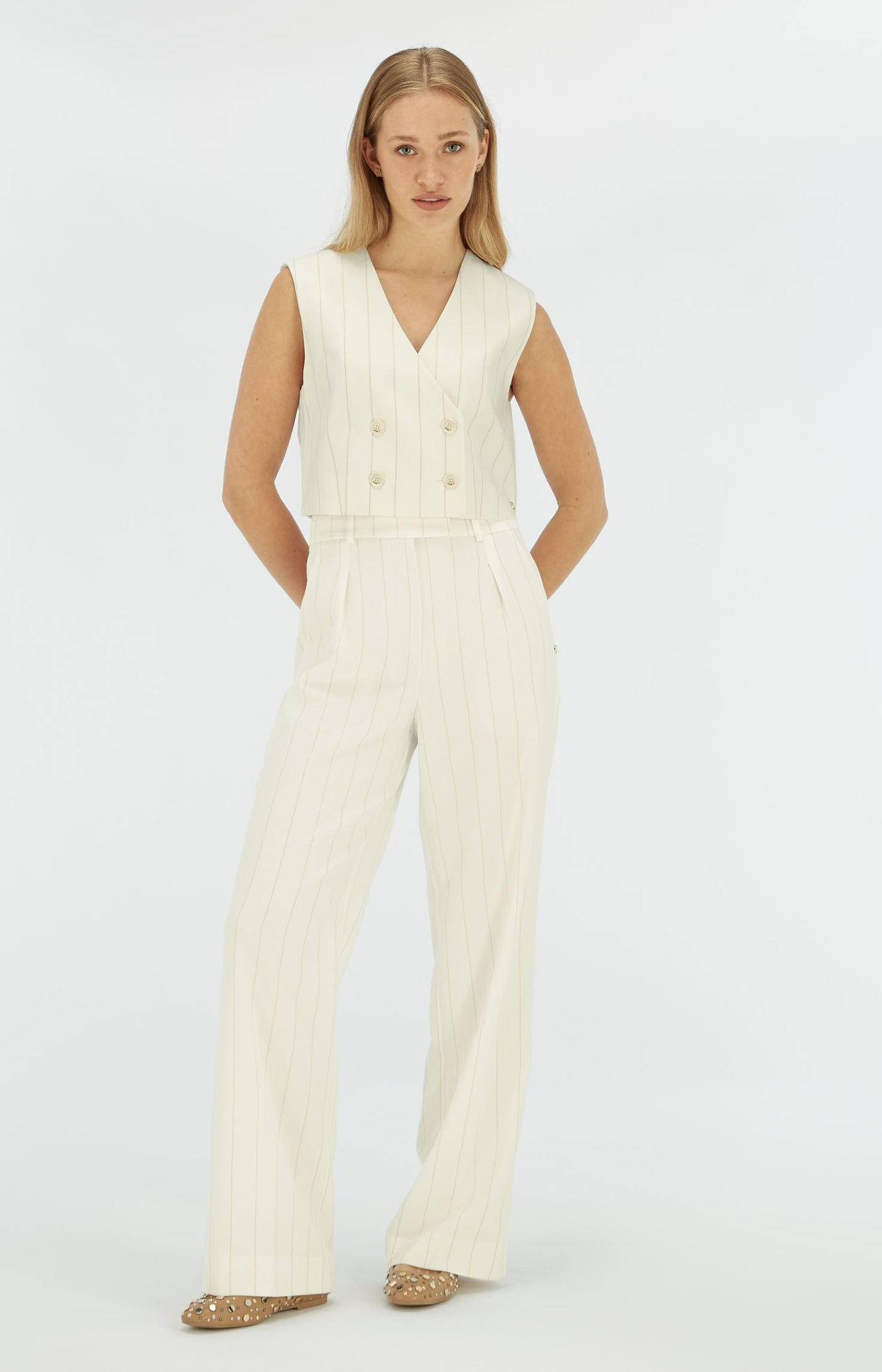 Josh V | Leva Cropped Gilet Light Ecru