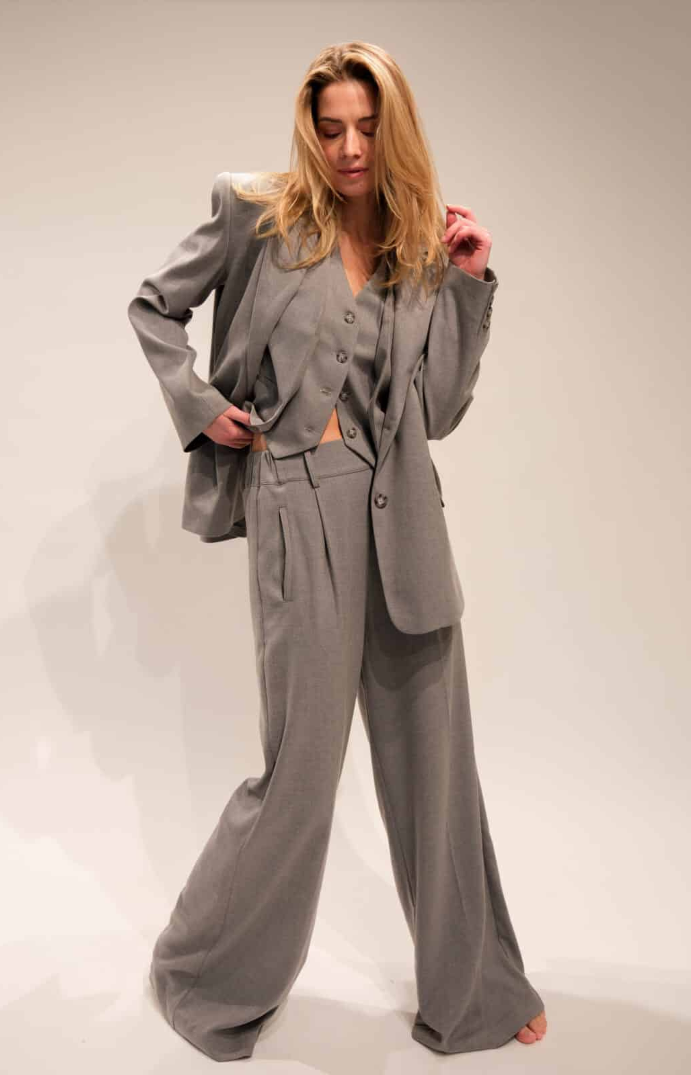 EST'SEVEN | Jildau Trouser #2 Light Grey – 10