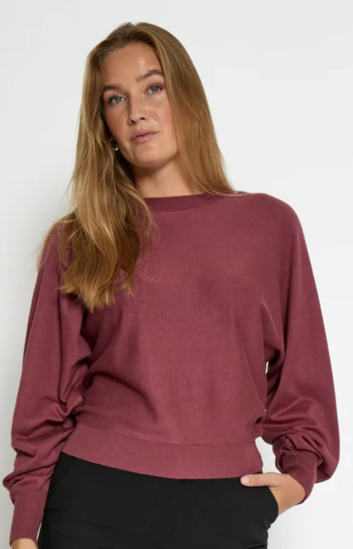 Minus | Dana Bat Sleeve Knit Pullover Andorra Red
