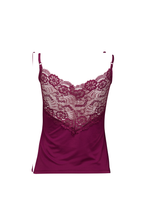 Sisters Point | Kanten Top Bordeaux