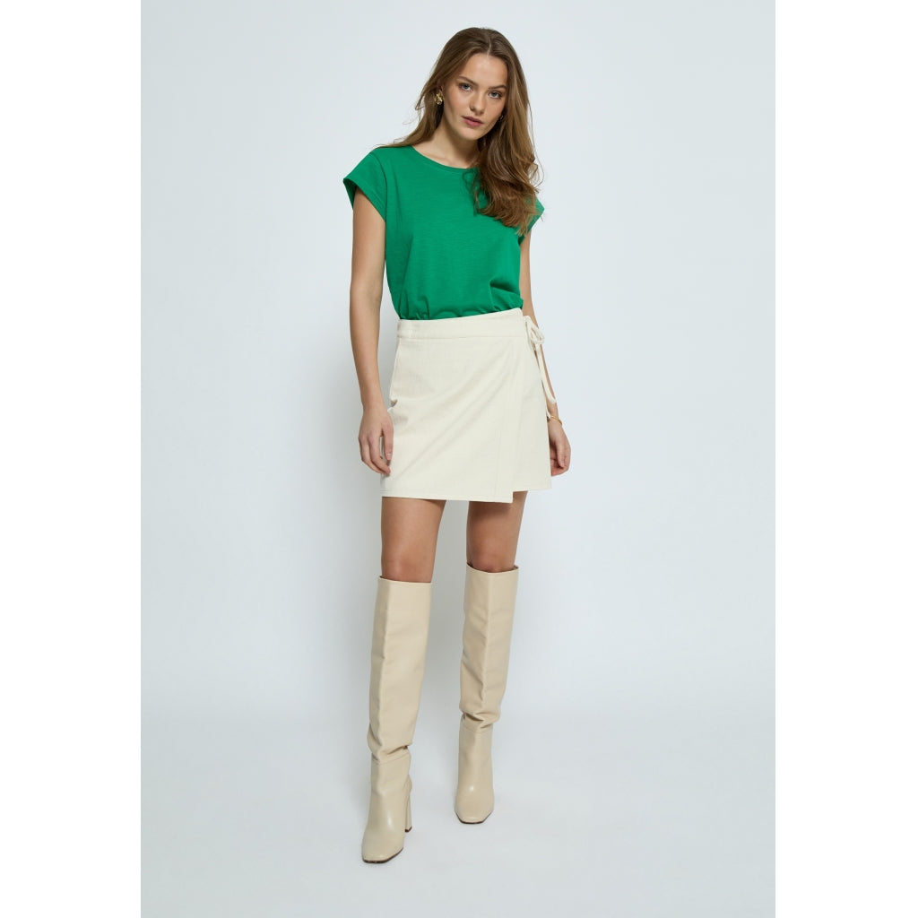 Minus | Leti tee - golf green