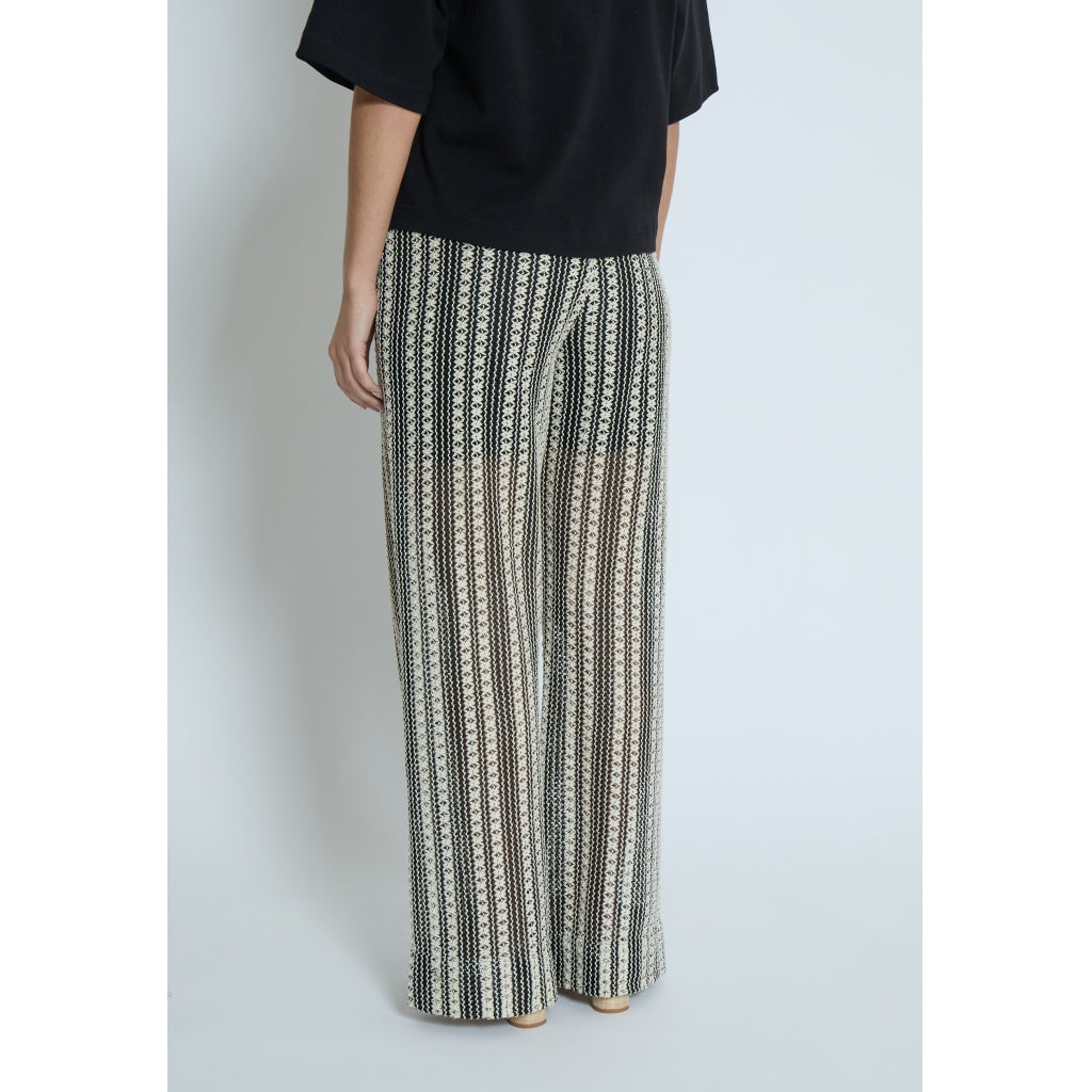 Minus | Nila Pant - black striped - MI6614