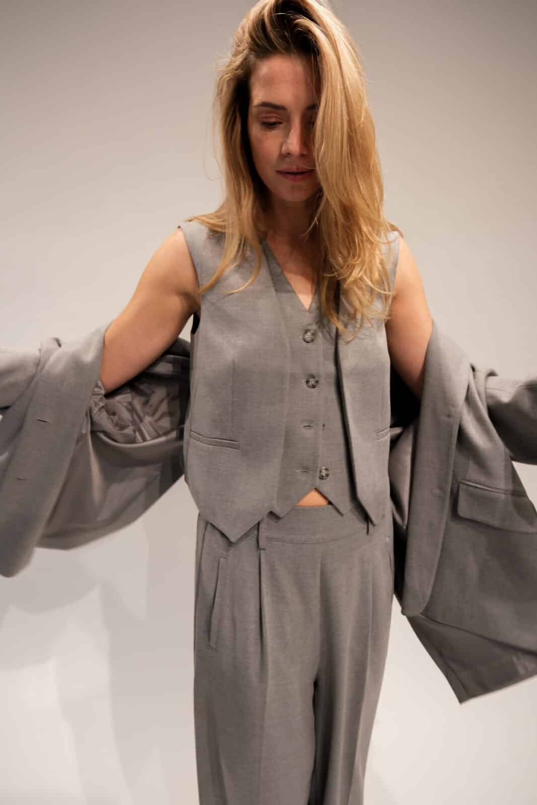 EST'SEVEN | Jildau Trouser #2 Light Grey – 10