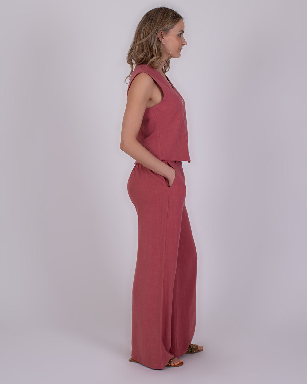 The Clothed | Surat Dames Gilet Raspberry