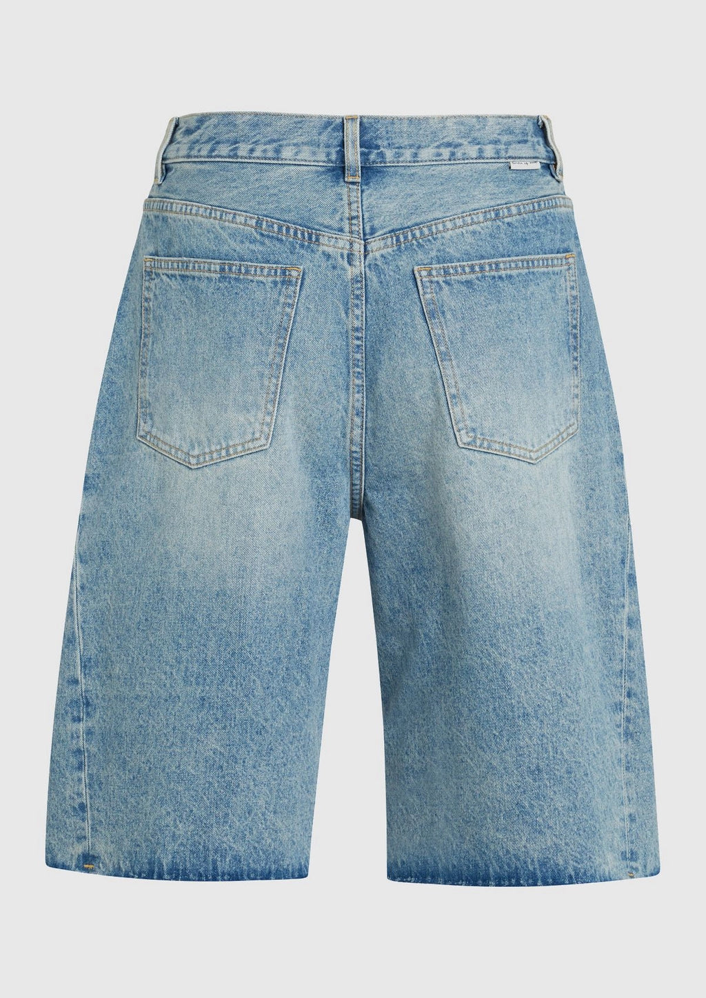 Circle of Trust | Tatum Short Sea Note Blue Wash