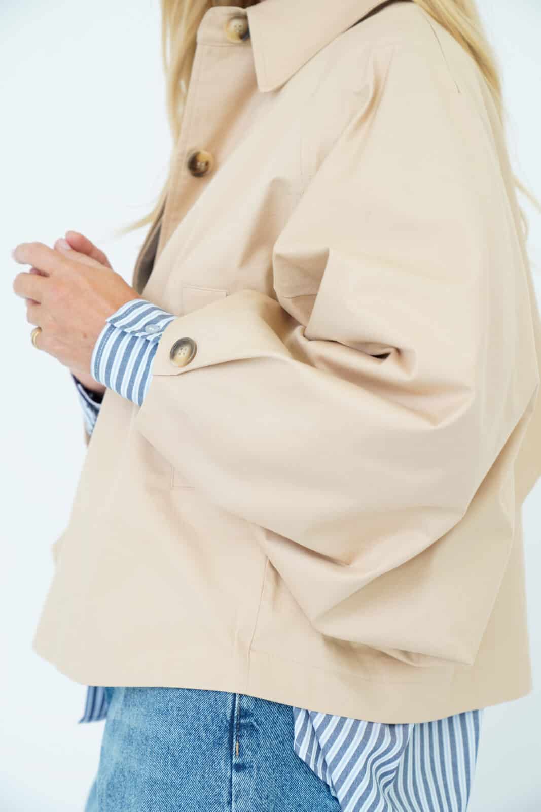 EST'SEVEN | Zaina Coat Beige