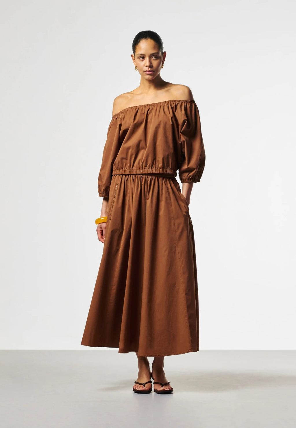 Aaiko | Rixt Rok Hazelnut