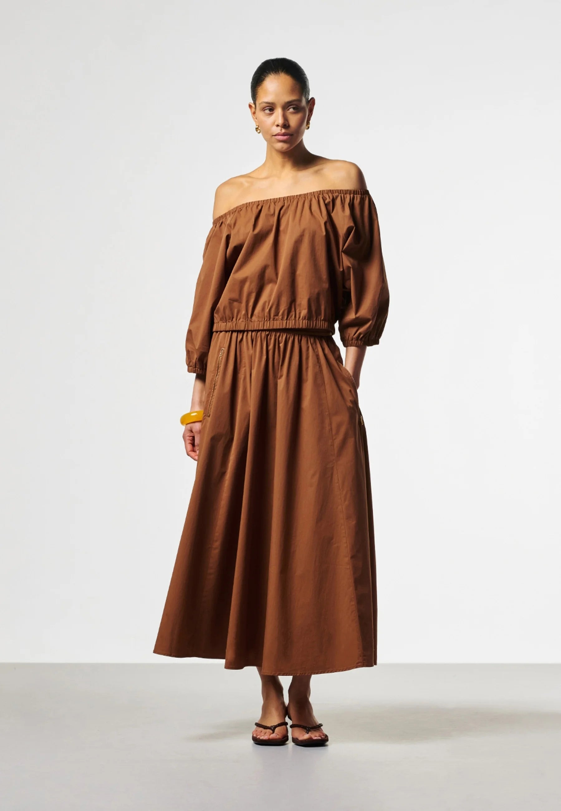 Aaiko | Rixt Rok Hazelnut