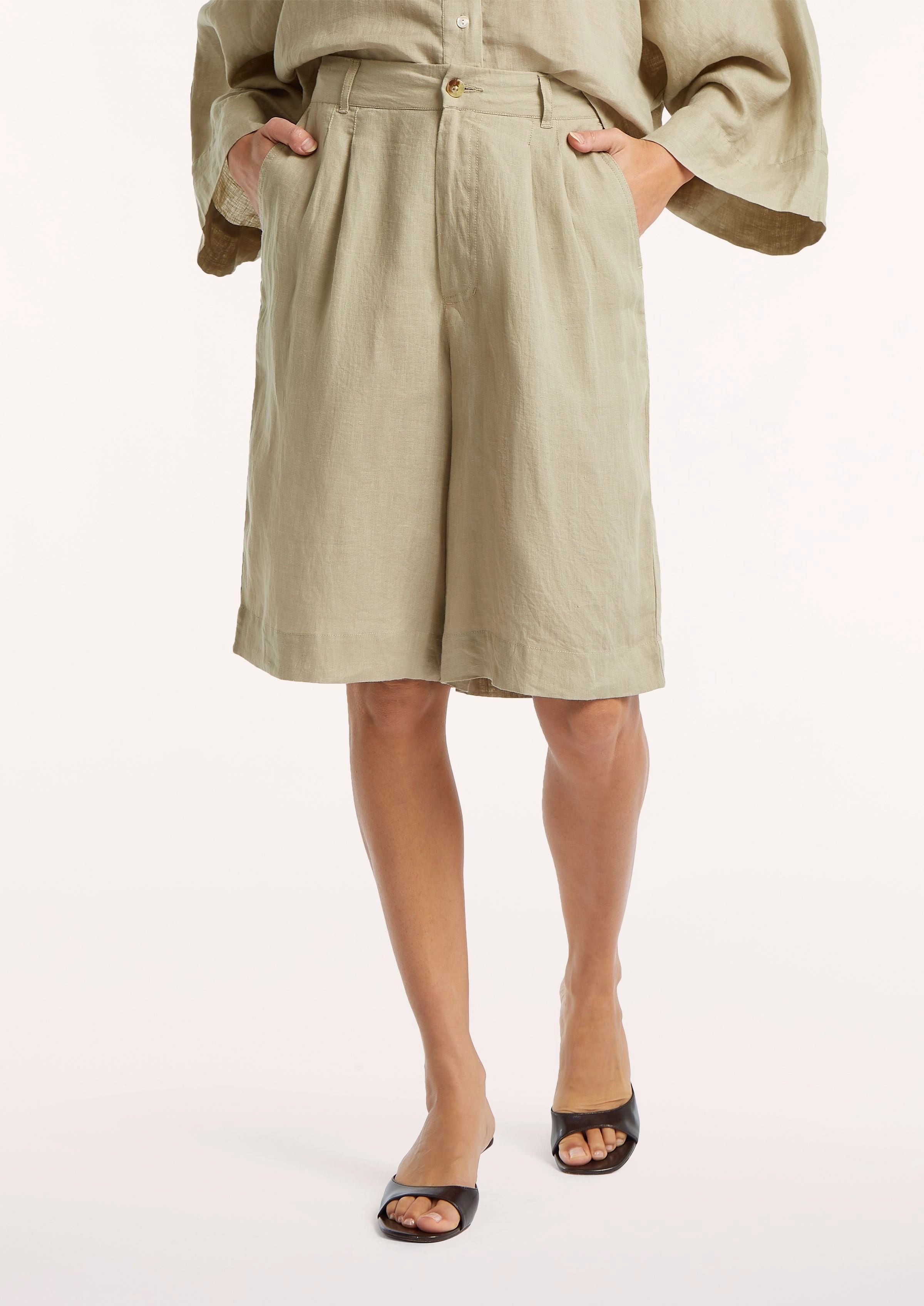 Circle of Trust | Lewis Short Taupe