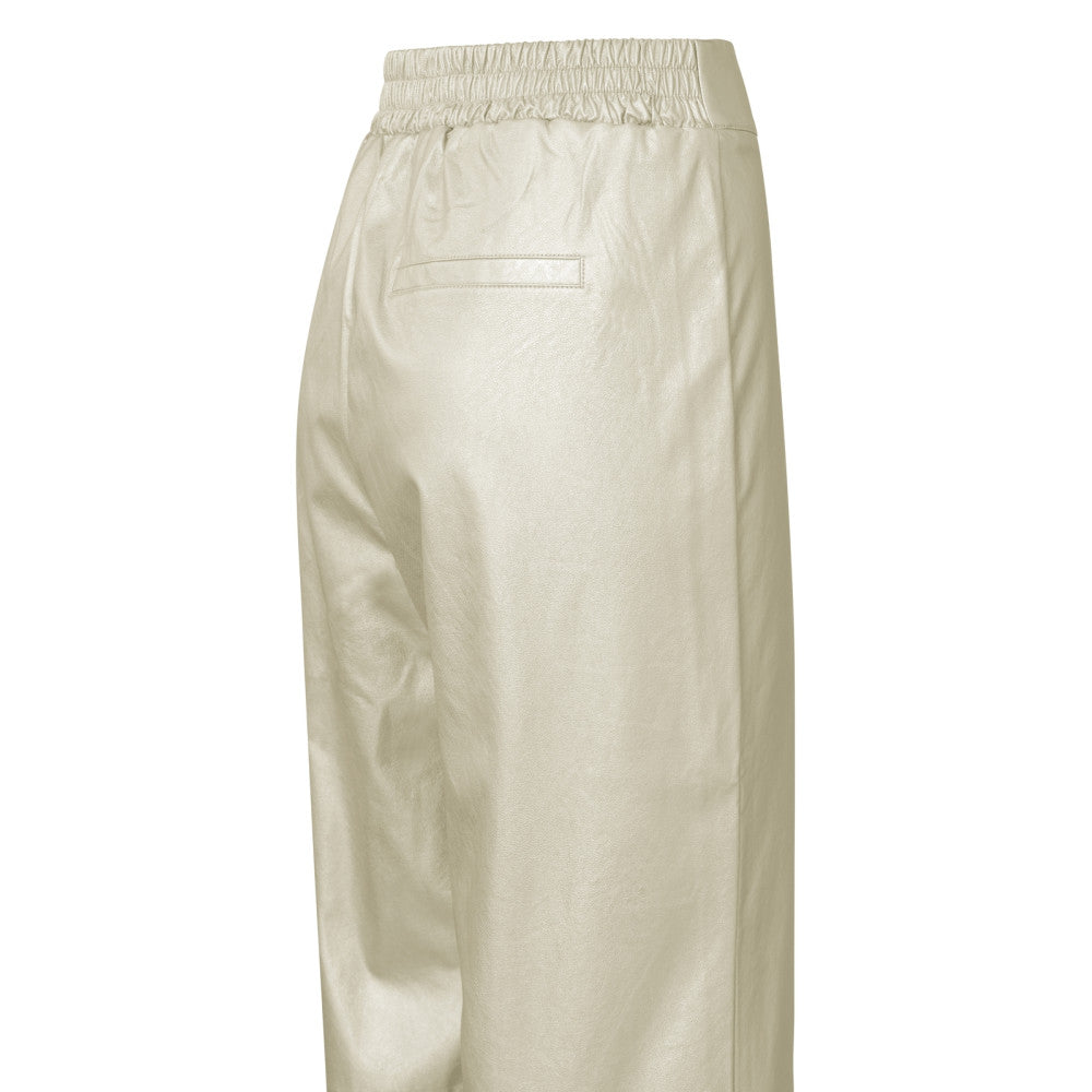 YAYA | Metallic faux leren broek met wijde pijpen en normale fit - metallic gold - 01-309108-411