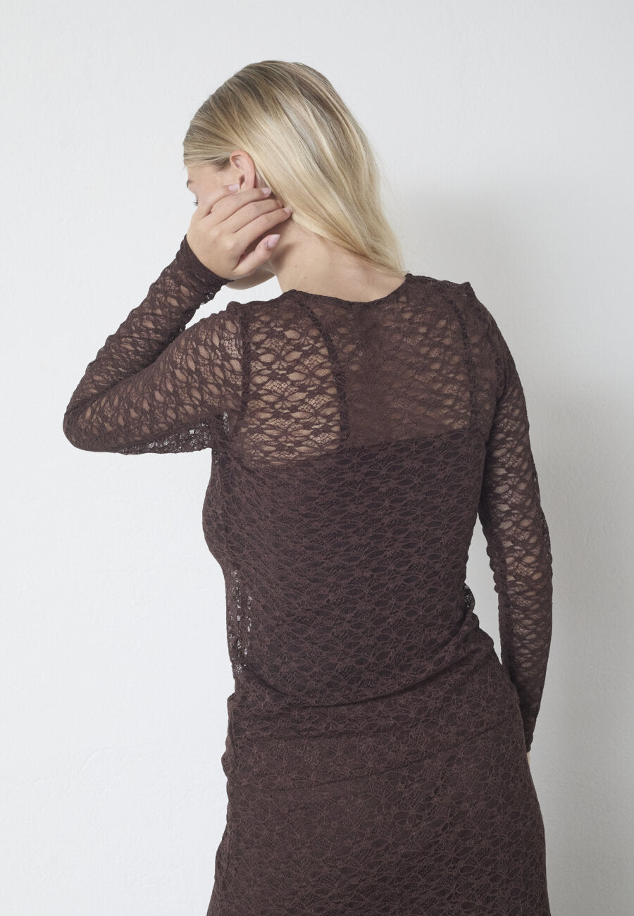 Sisters point | Lace Top Bruin
