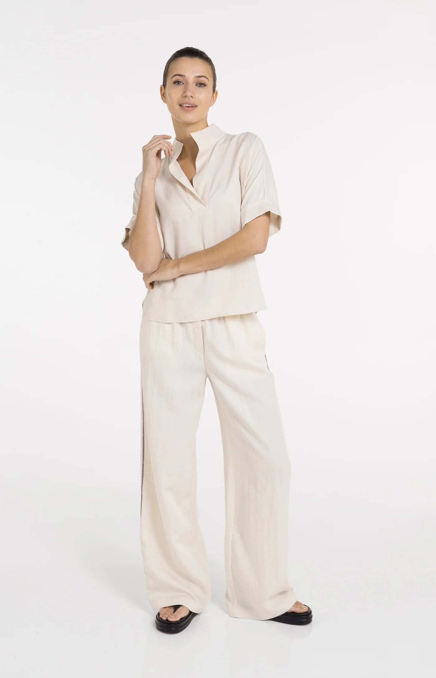 Yaya | Broek met Wijde Pijpen en Contrasterend Stiksel L32 Cloud Creme White