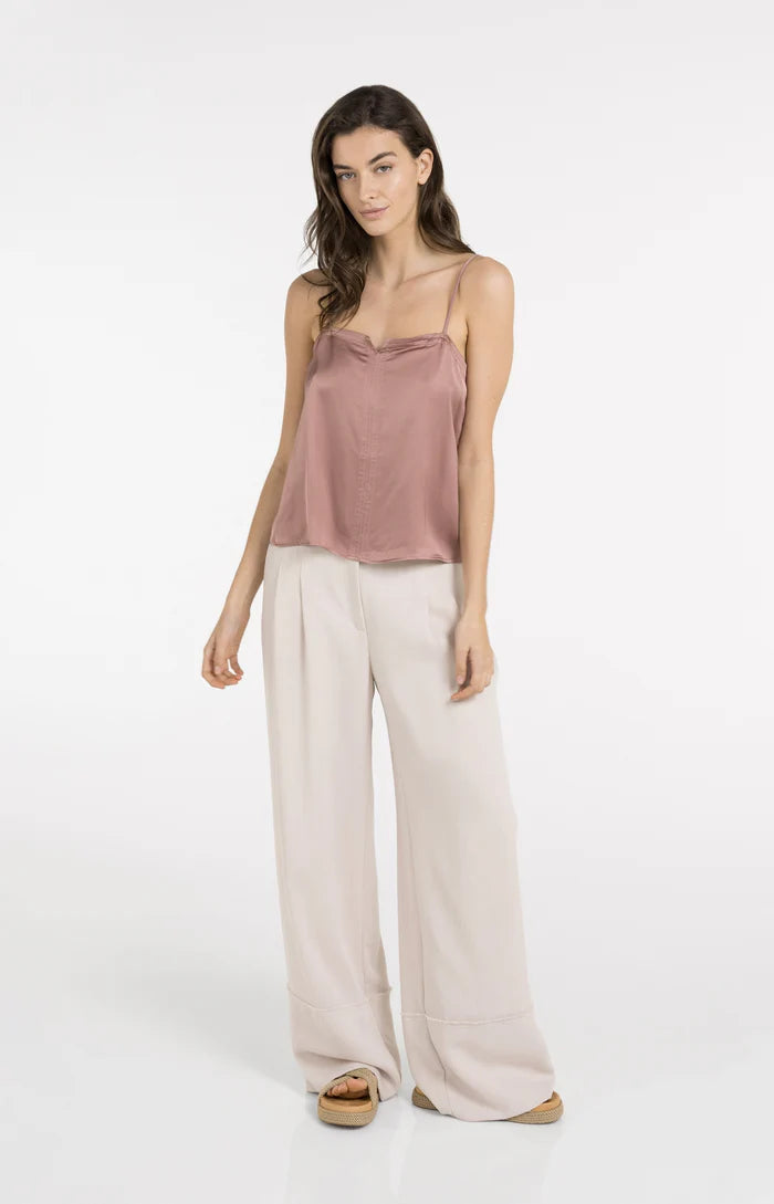 Yaya | Singlet met Smalle Bandjes en Subtiele V-inkeping Burlwood Pink