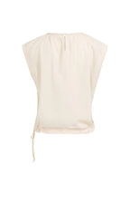 Yaya | Mouwloze Top met Geplooide Halslijn en Trekkoord Cloud Creme White
