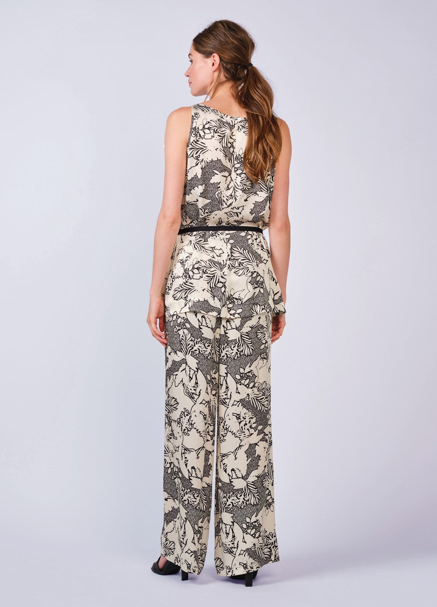 Summum Woman | Trousers leaves print viscose