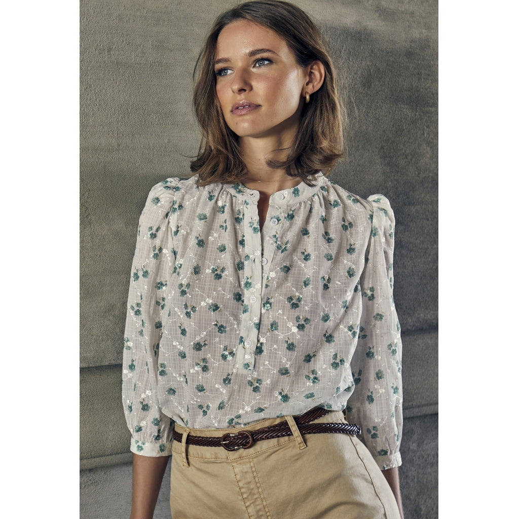 Peppercorn | Darlaya Lissi Blouse