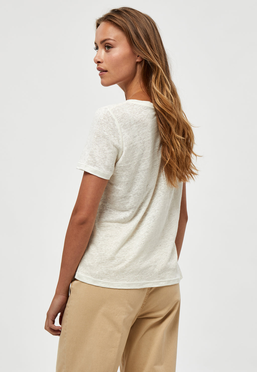 Peppercorn | Dicte Tee White