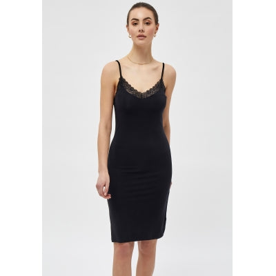 Peppercorn | Rosalinda Lace Dress black